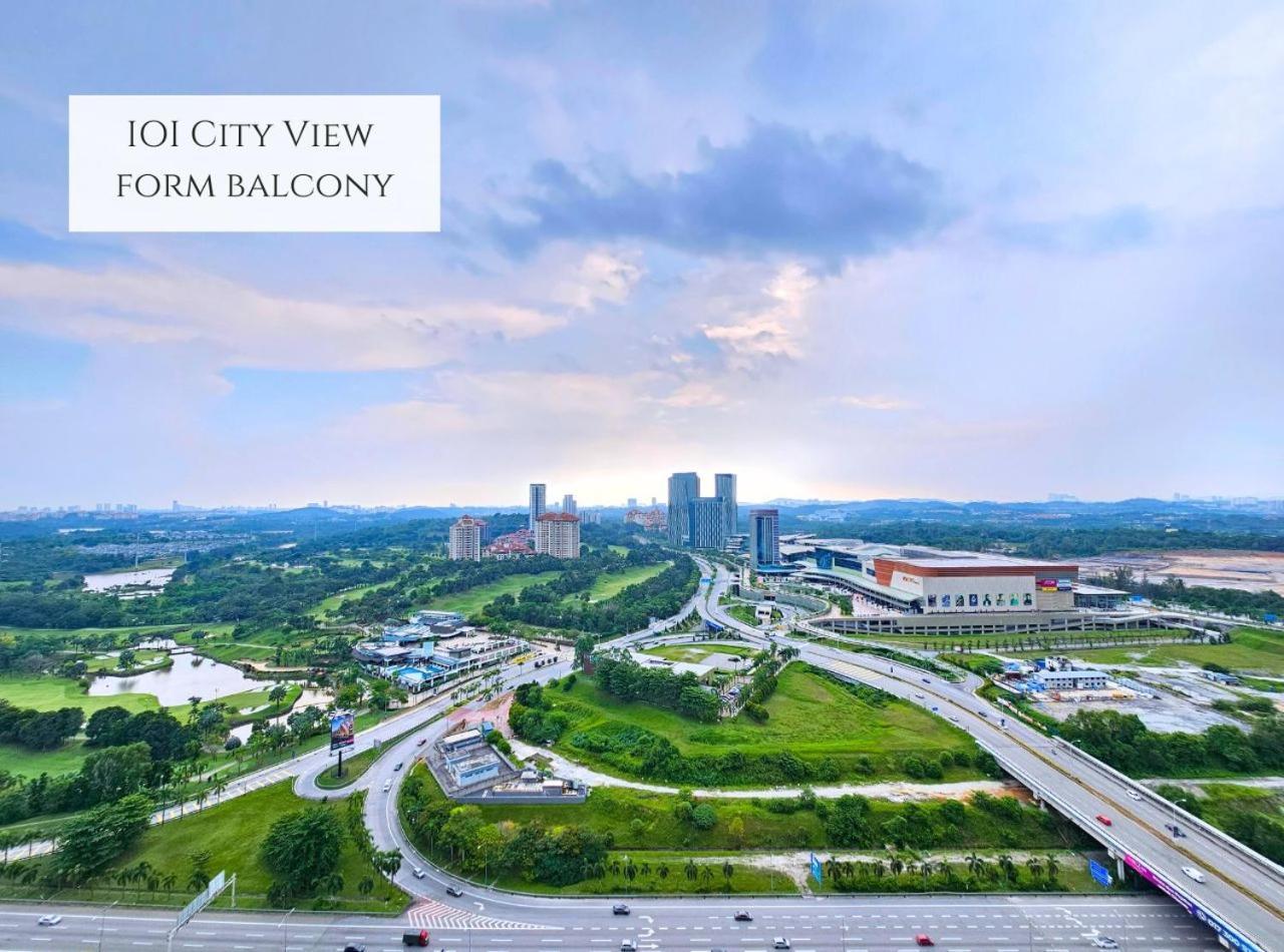 Cozy Near Ioi Mall, Maeps Serdang, By Cloud Host * Putrajaya