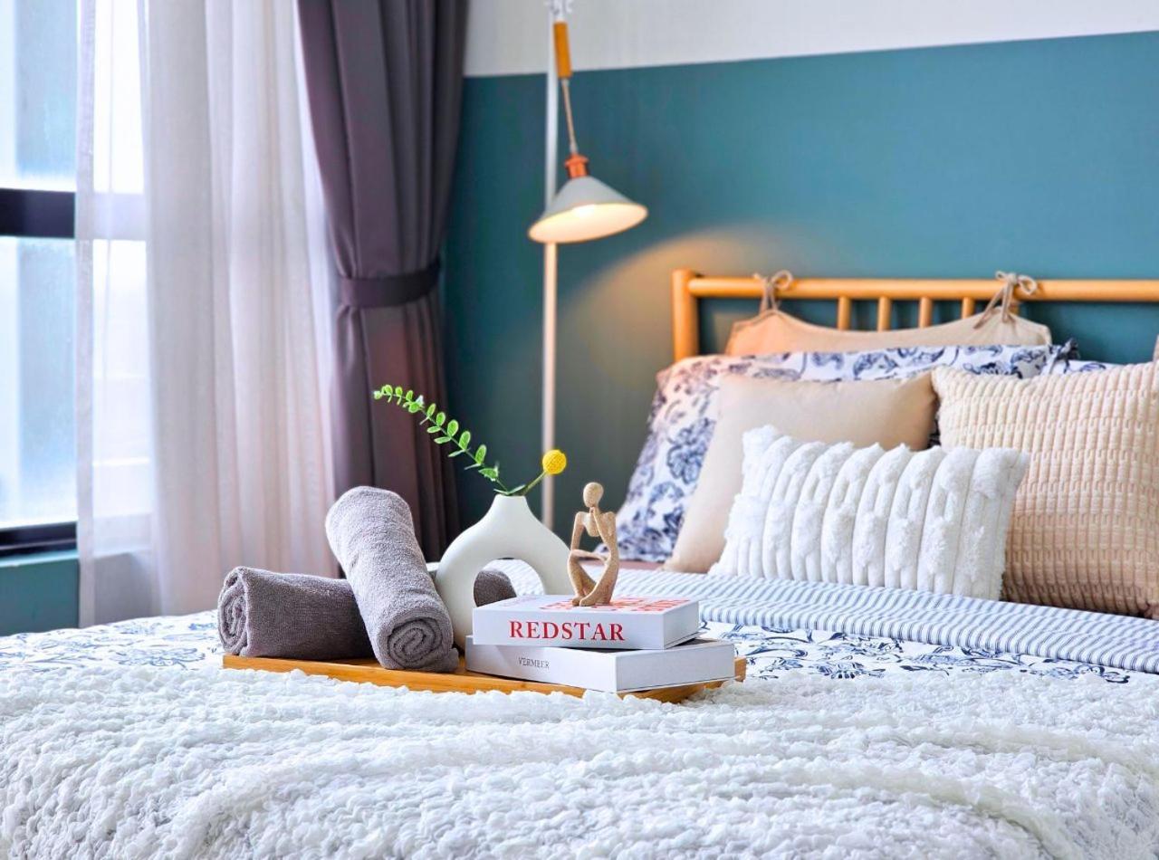 Cozy Near Ioi Mall, Maeps Serdang, By Cloud Host *
