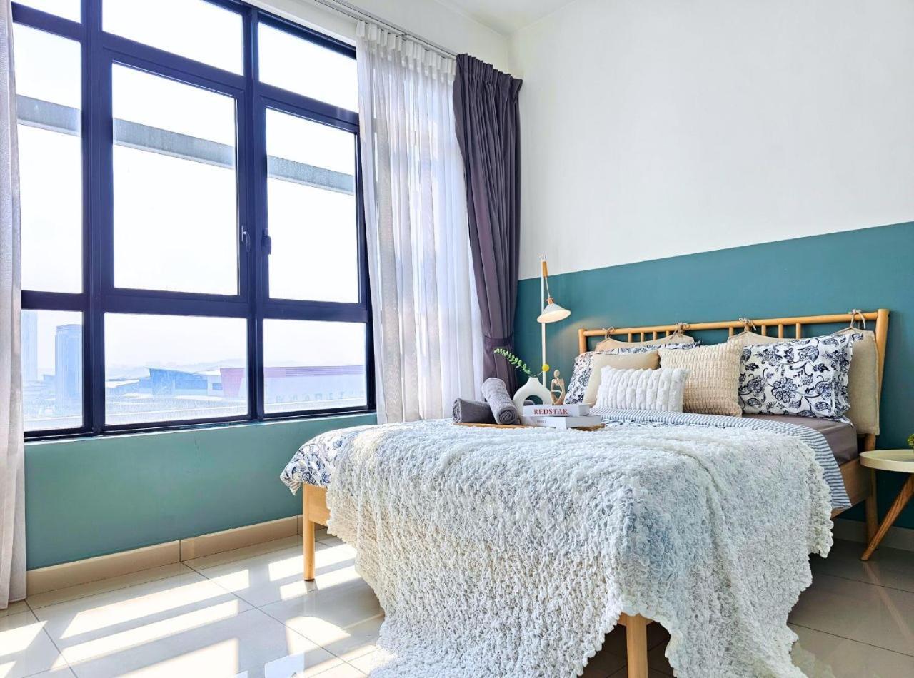 Apartment Cozy Near Ioi Mall, Maeps Serdang, By Cloud Host *