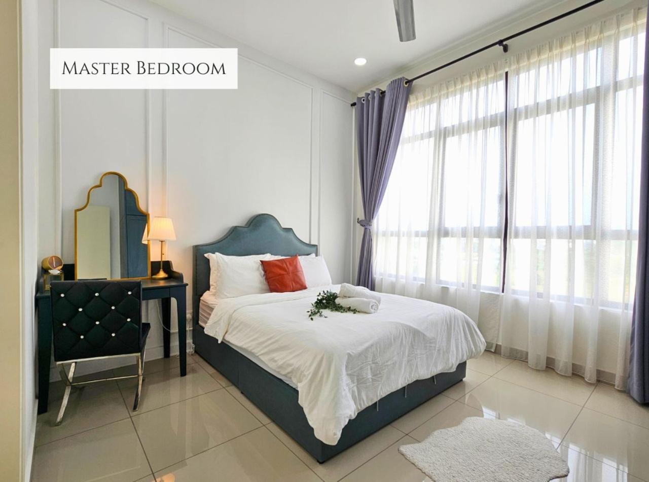 Cozy Near Ioi Mall, Maeps Serdang, By Cloud Host *