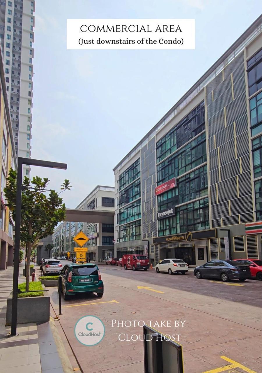 Apartment Cozy Near Ioi Mall, Maeps Serdang, By Cloud Host *